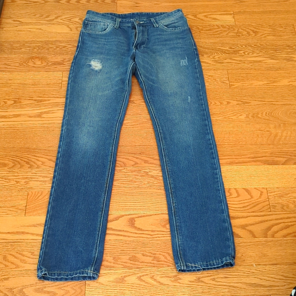 Gray Earth Rigid Distressed Straight Leg Denim Jeans